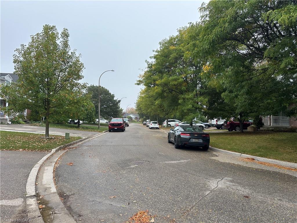 417 Bankside Crescent Property Photo 16