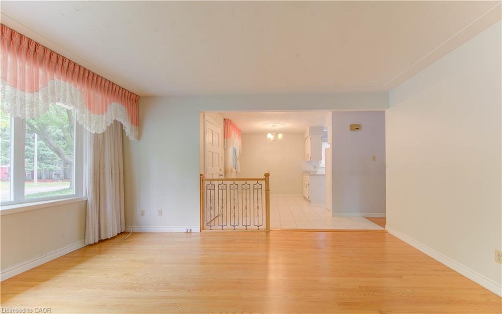 269 Grangewood Court Property Photo 8