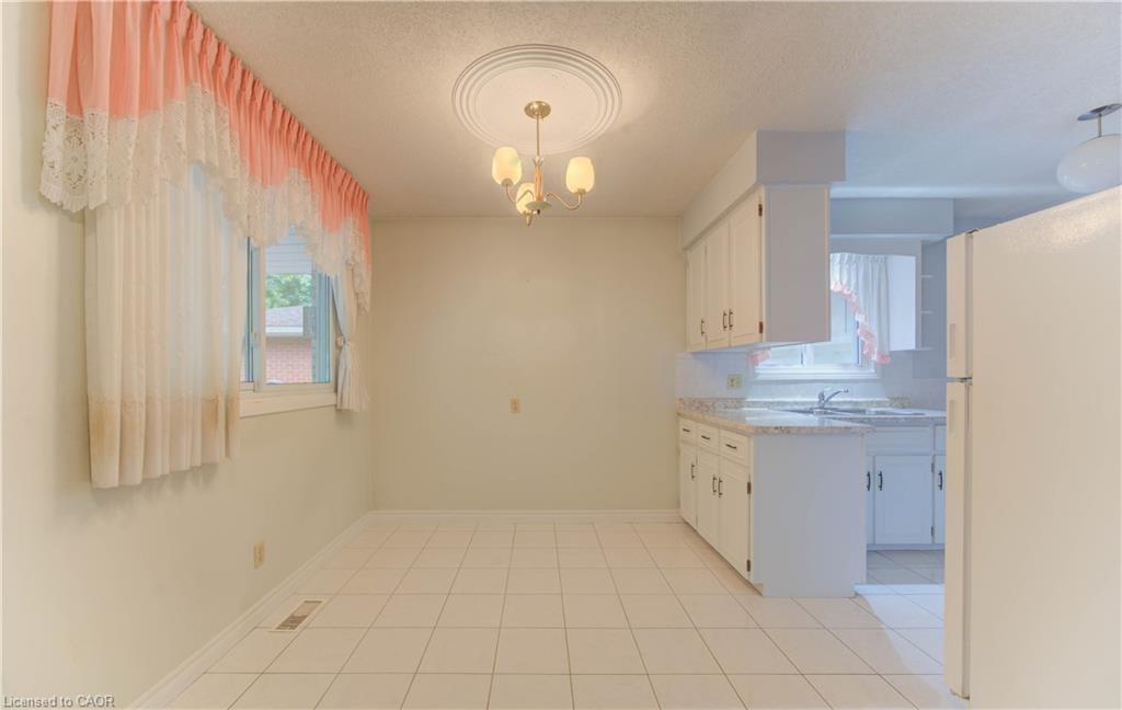 269 Grangewood Court Property Photo 10