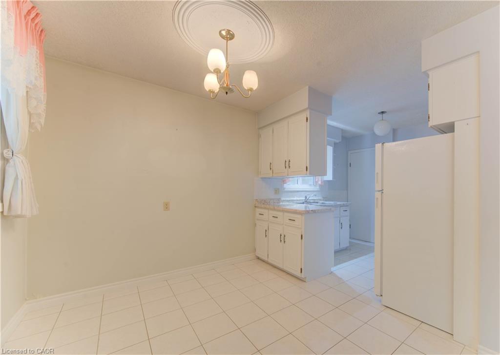 269 Grangewood Court Property Photo 11