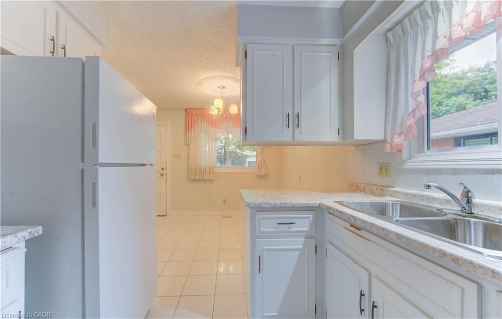 269 Grangewood Court Property Photo 16