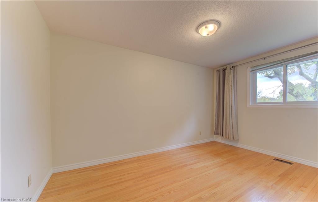 269 Grangewood Court Property Photo 21