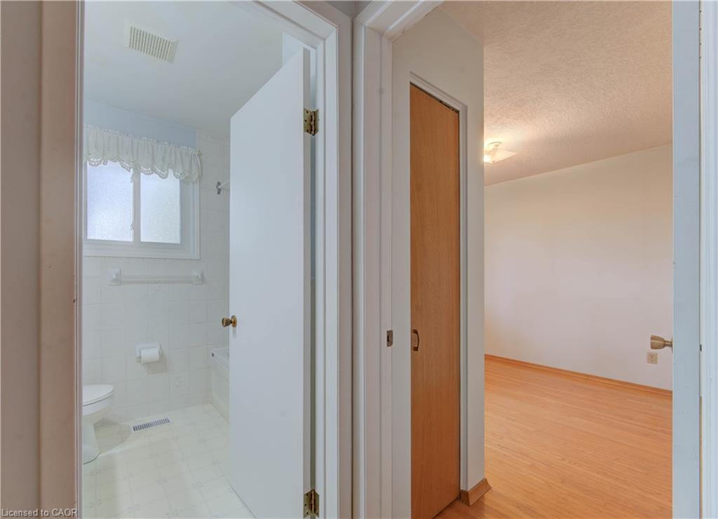 269 Grangewood Court Property Photo 24