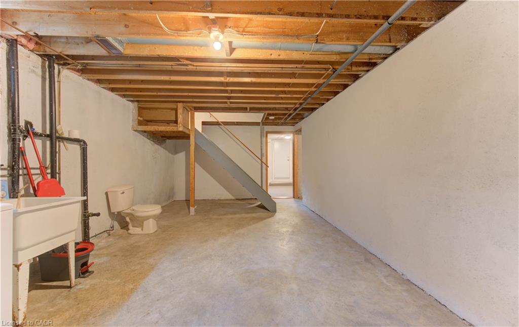 269 Grangewood Court Property Photo 34