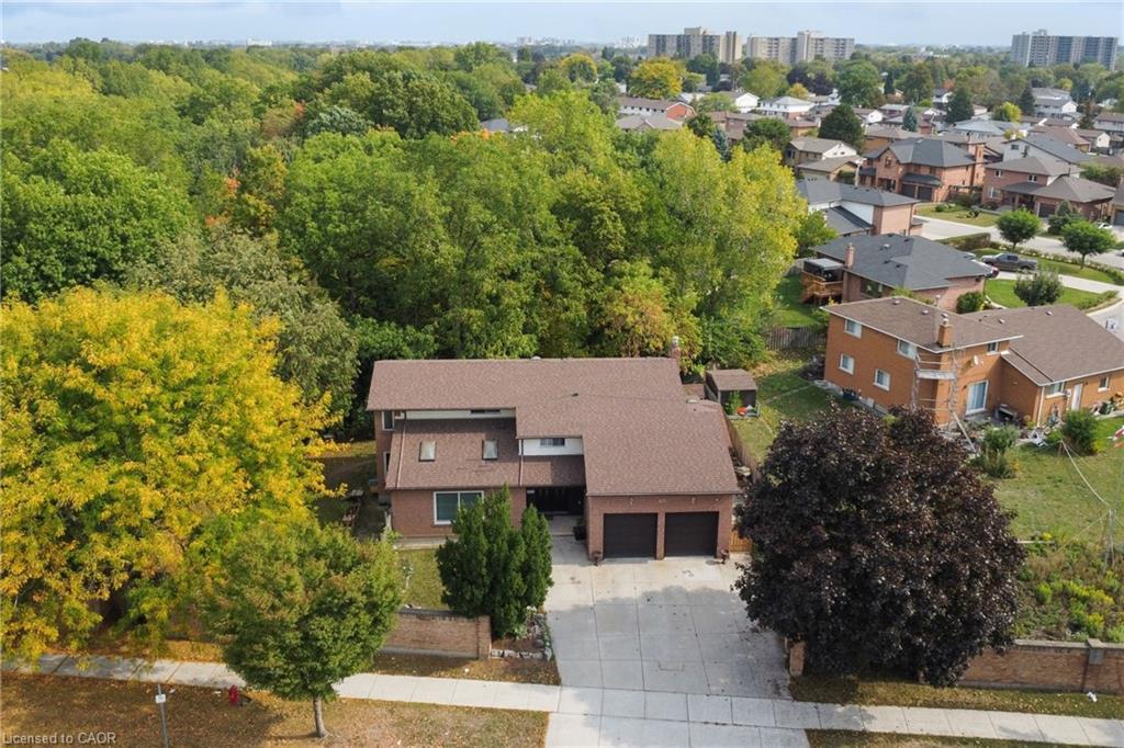 425 Greenhill Avenue Property Photo 1