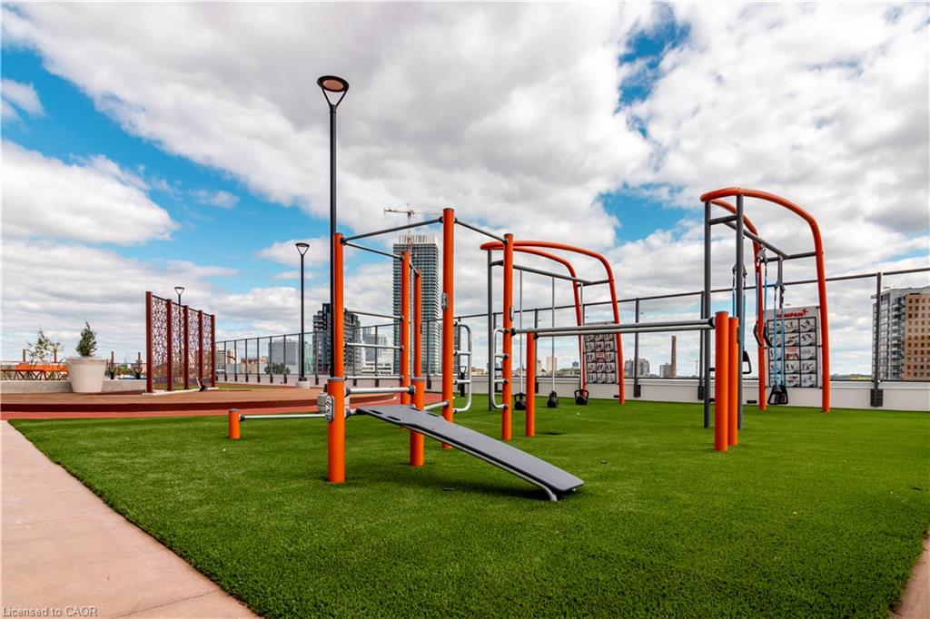 3703-25 Wellington Street S Property Photo 12