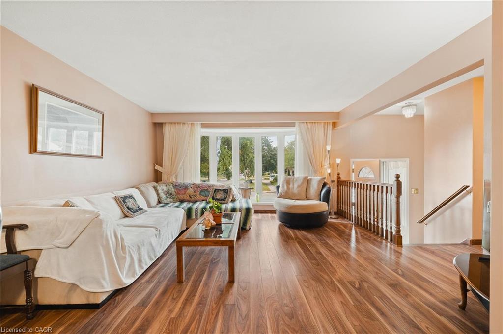 117 Forestwood Drive Property Photo 8