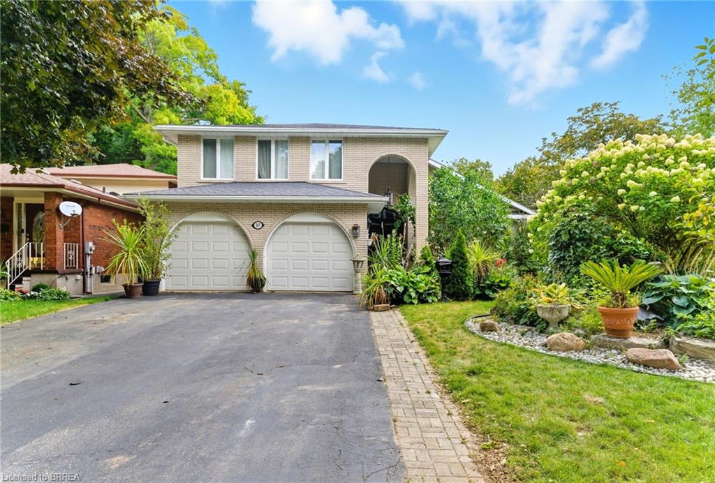 267 Memorial Drive Property Photo 1