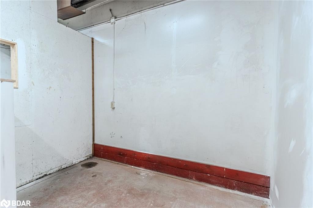 8420 Highway 11 S Property Photo 17