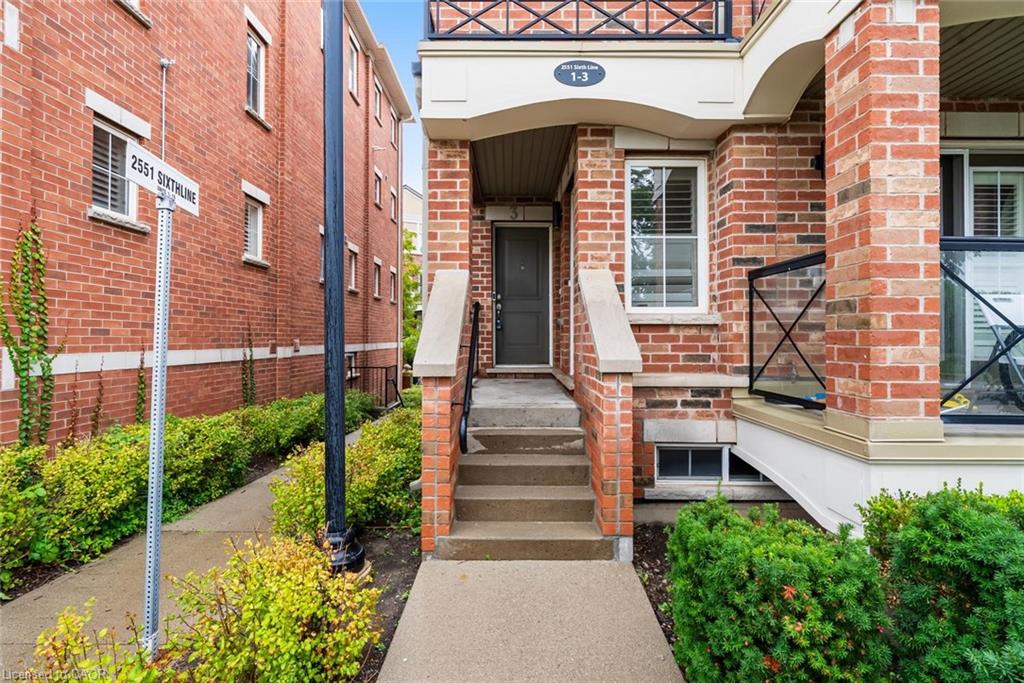 3-2551 Sixth Line Property Photo 5