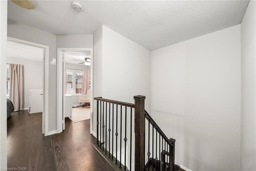 3-2551 Sixth Line Property Photo 18