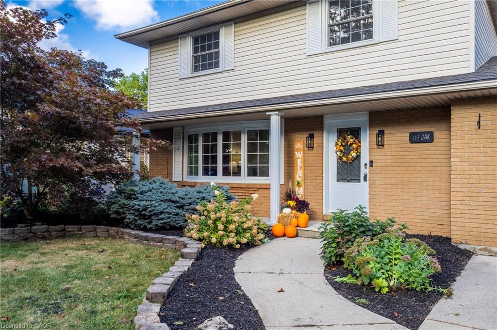 119 Oak Street Property Photo 3