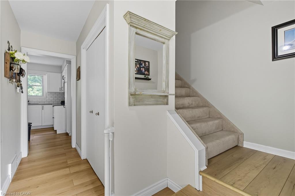 119 Oak Street Property Photo 5