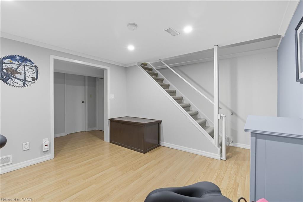 119 Oak Street Property Photo 21