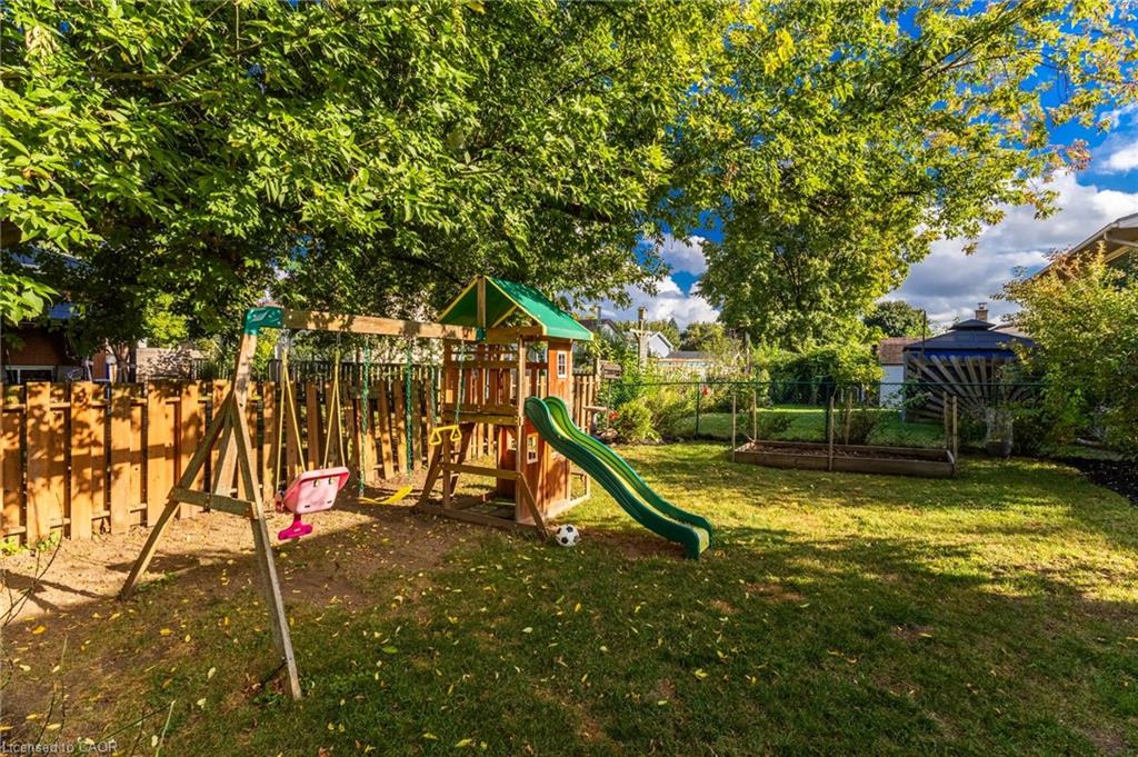 119 Oak Street Property Photo 39