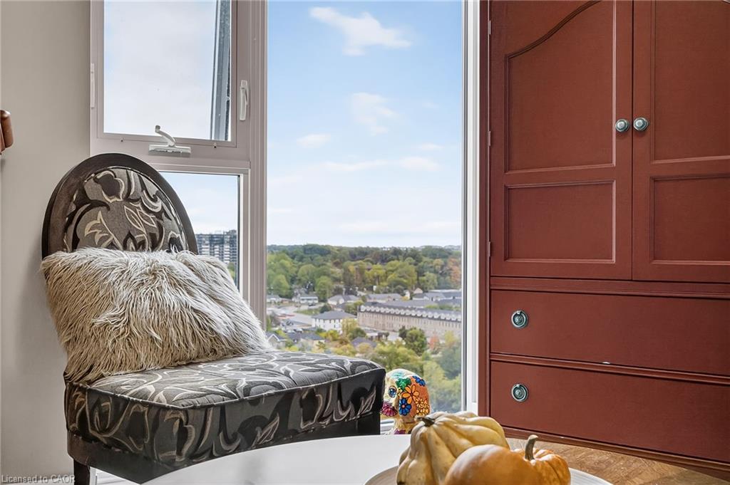 1313-15 Glebe Street Property Photo 11