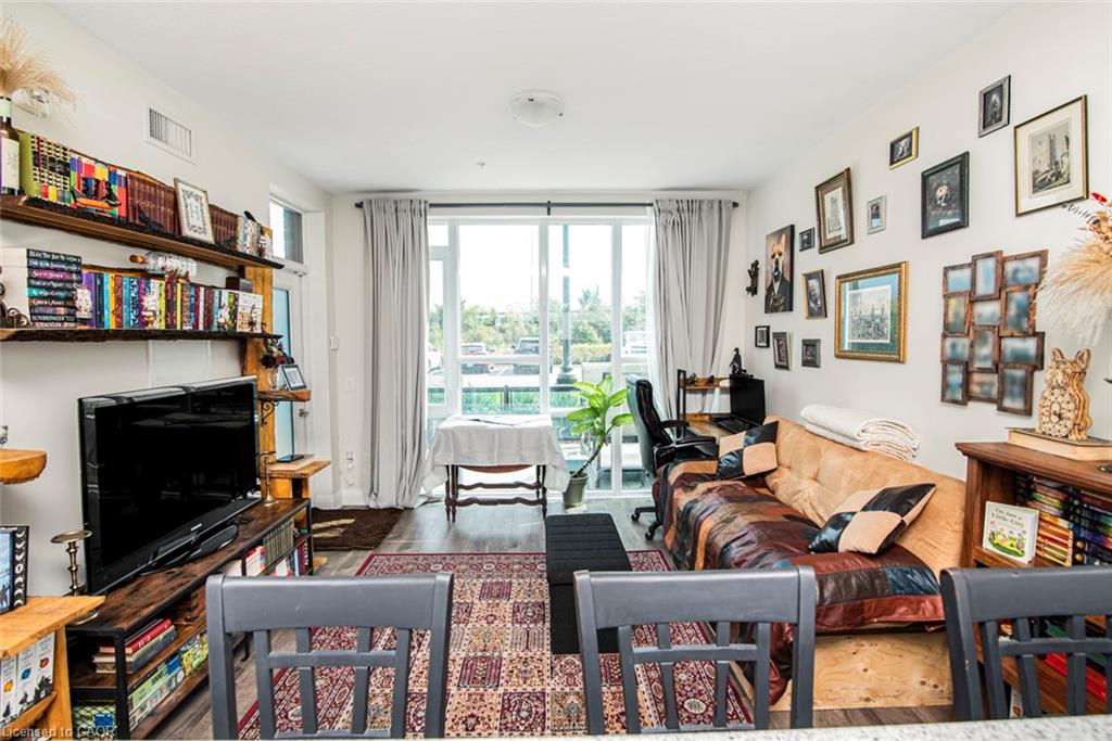 120-16 Concord Place Property Photo 10