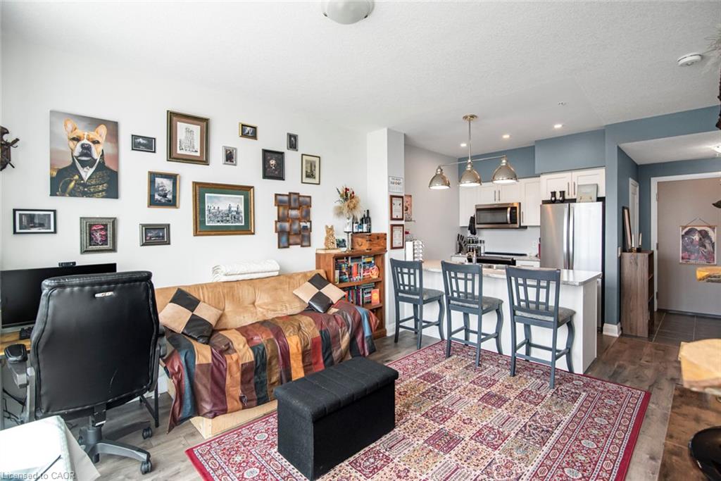 120-16 Concord Place Property Photo 11