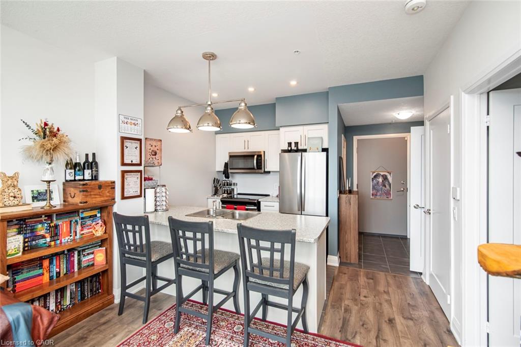 120-16 Concord Place Property Photo 14