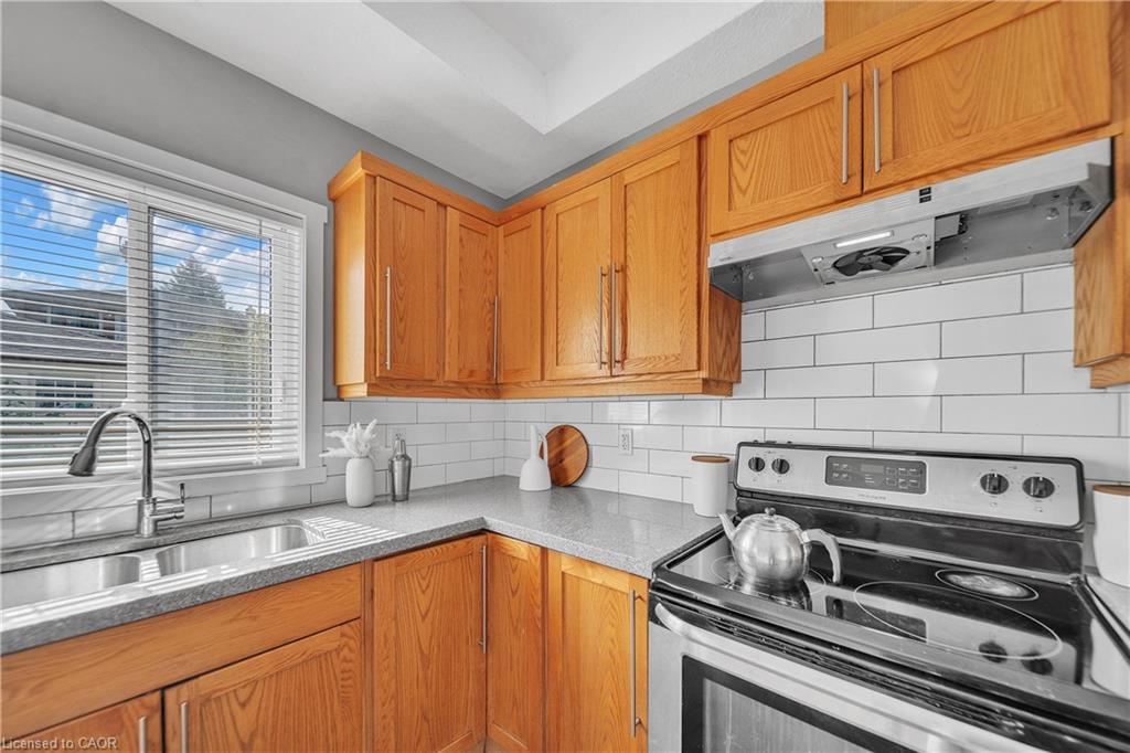 707 Frederick Street Property Photo 7