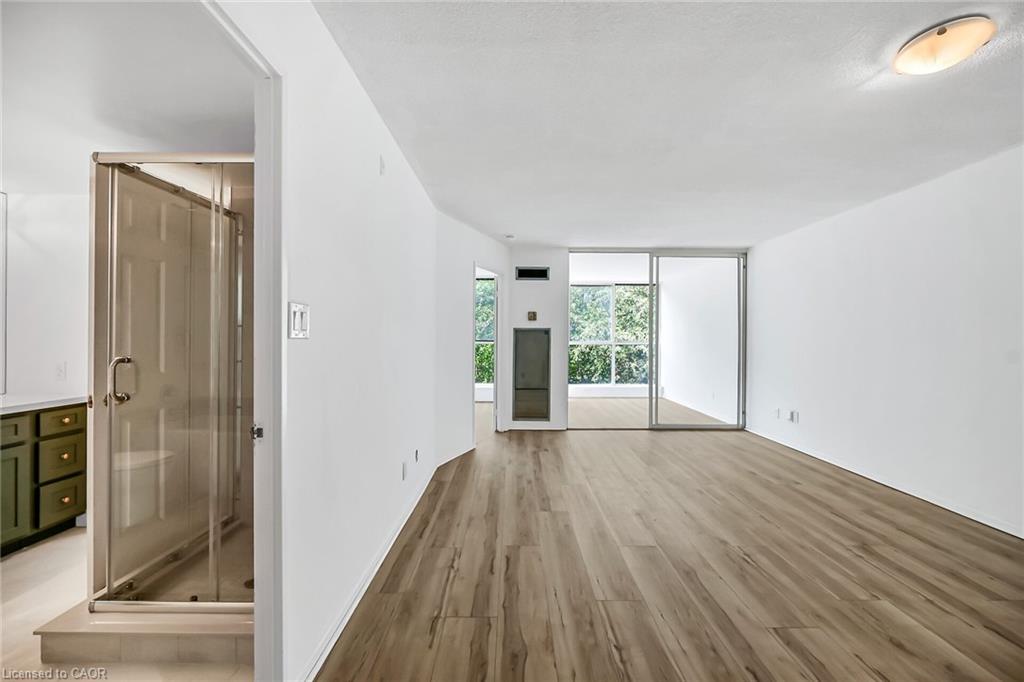 224-22 Southport Street Property Photo 8