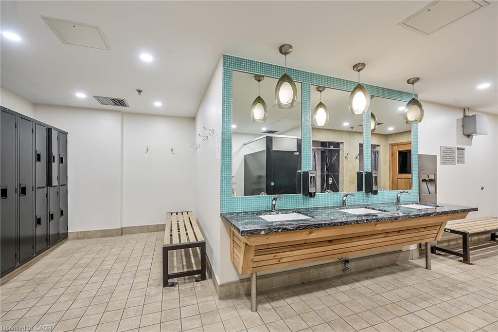 224-22 Southport Street Property Photo 27