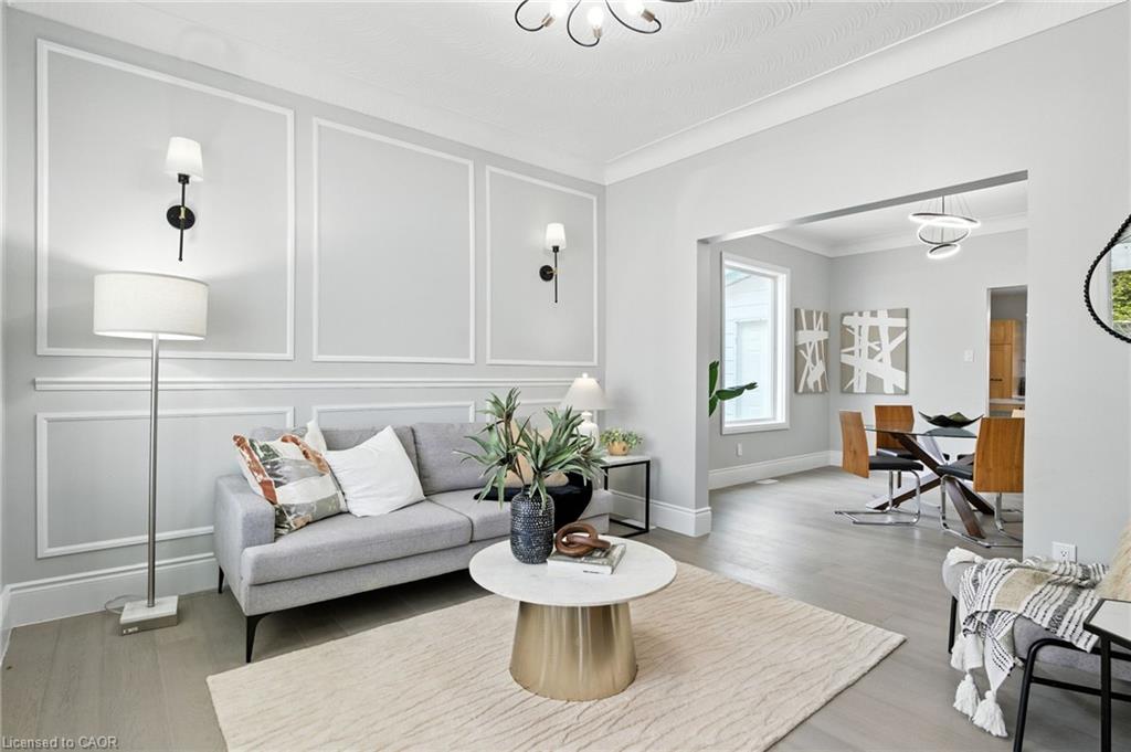 6294 Ker Street Property Photo 4