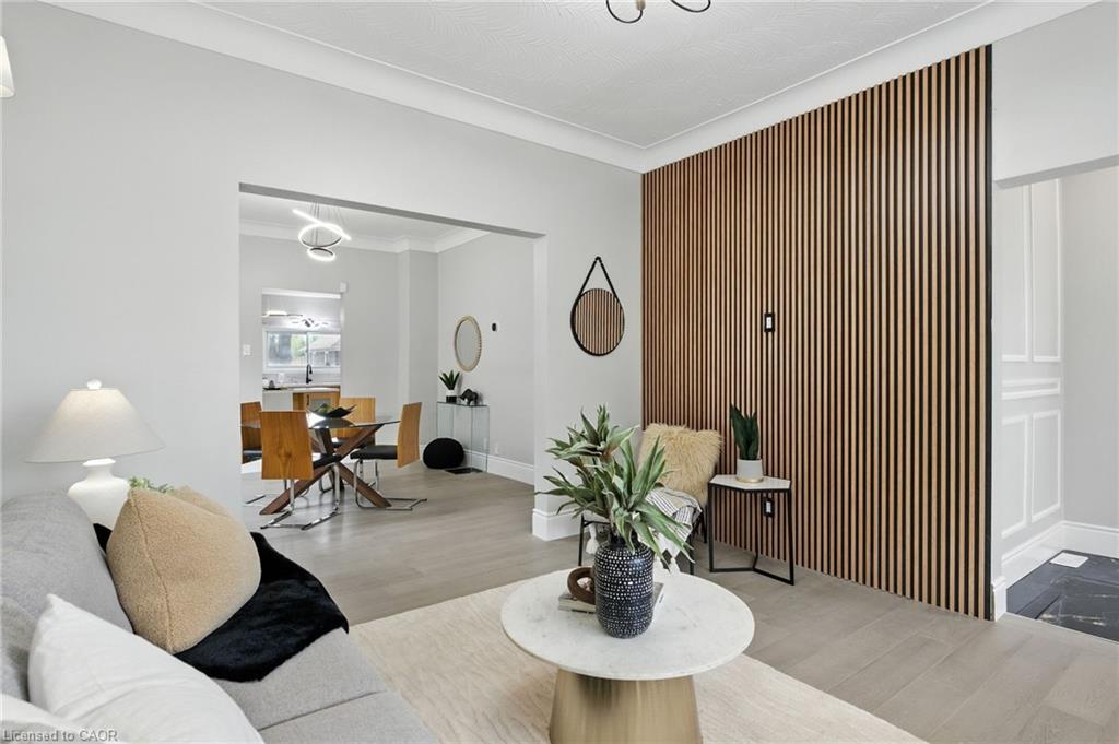 6294 Ker Street Property Photo 5