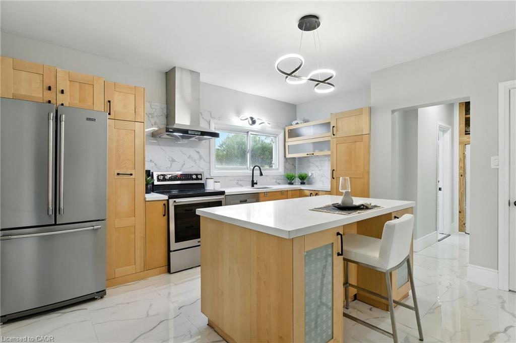 6294 Ker Street Property Photo 7