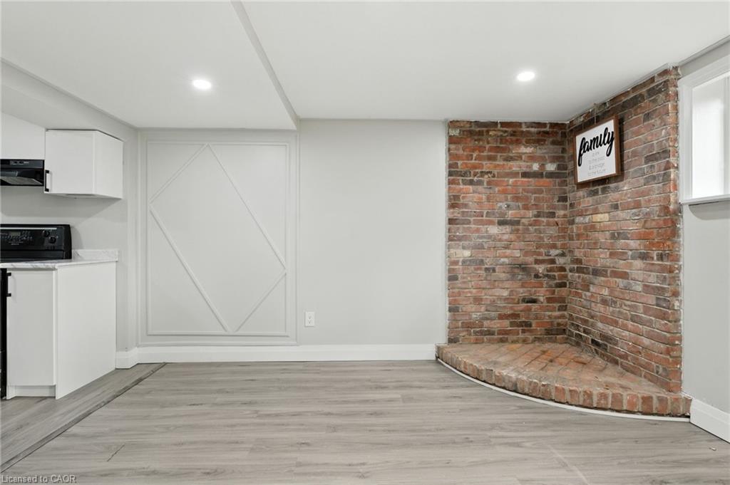 6294 Ker Street Property Photo 13