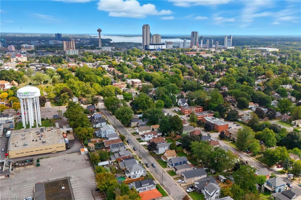 6294 Ker Street Property Photo 20