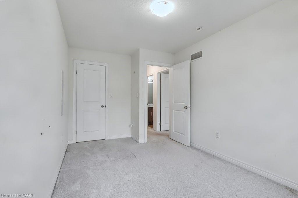 26 Dayman Drive Property Photo 32