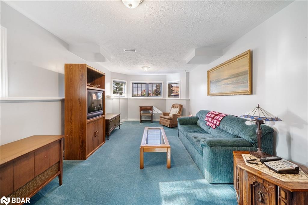 30 Charles Street Property Photo 18