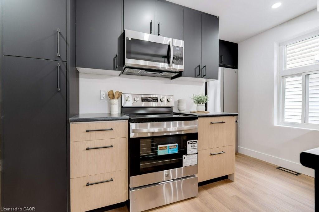 8 Whitfield Avenue Property Photo 9