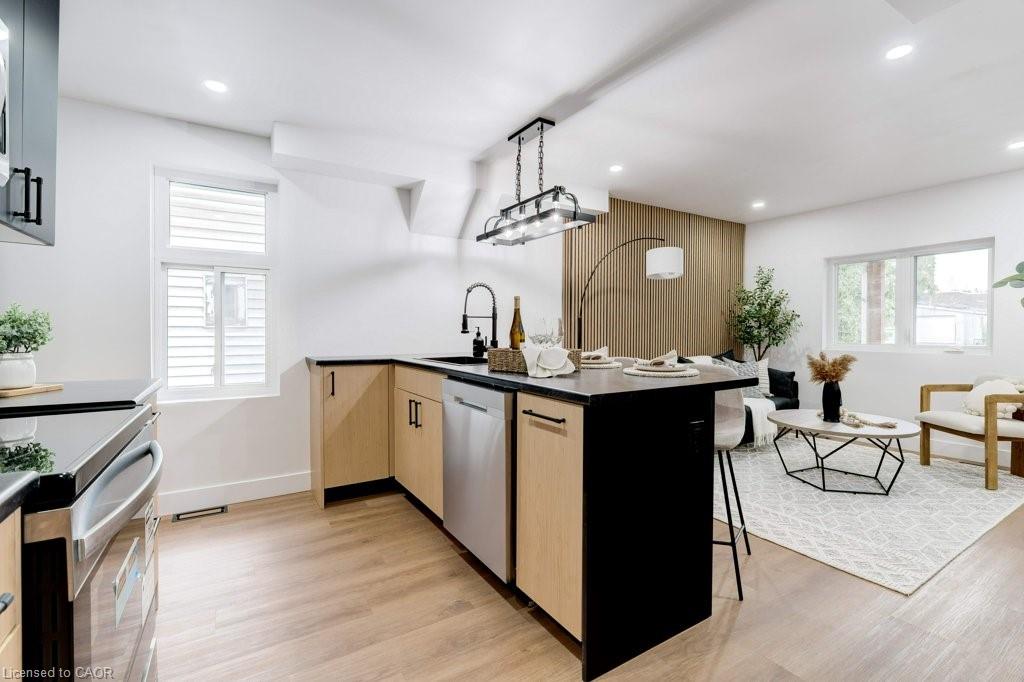 8 Whitfield Avenue Property Photo 10