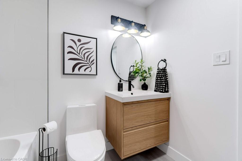 8 Whitfield Avenue Property Photo 17