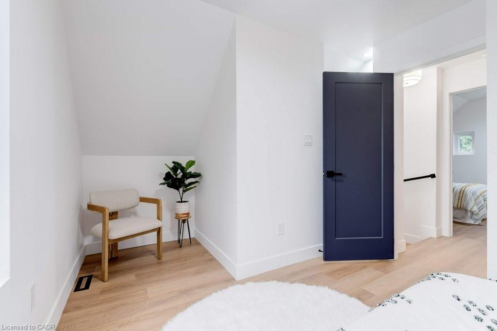 8 Whitfield Avenue Property Photo 28