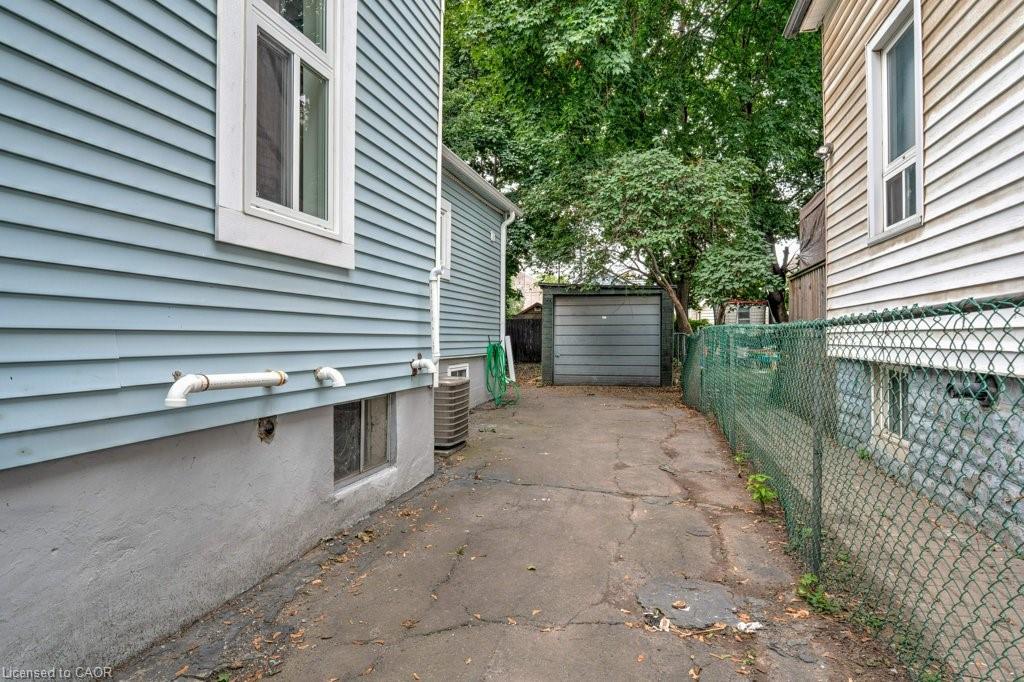 8 Whitfield Avenue Property Photo 33