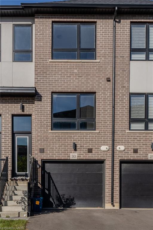 30-720 Grey Street Property Photo 1