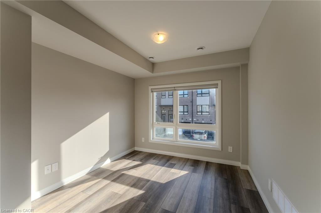 30-720 Grey Street Property Photo 6