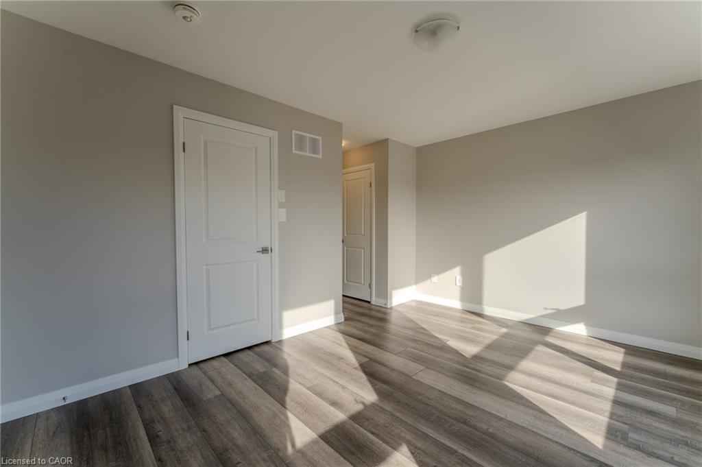 30-720 Grey Street Property Photo 11