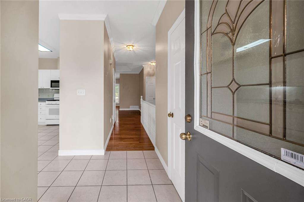 46 Northernbreeze Street Property Photo 3