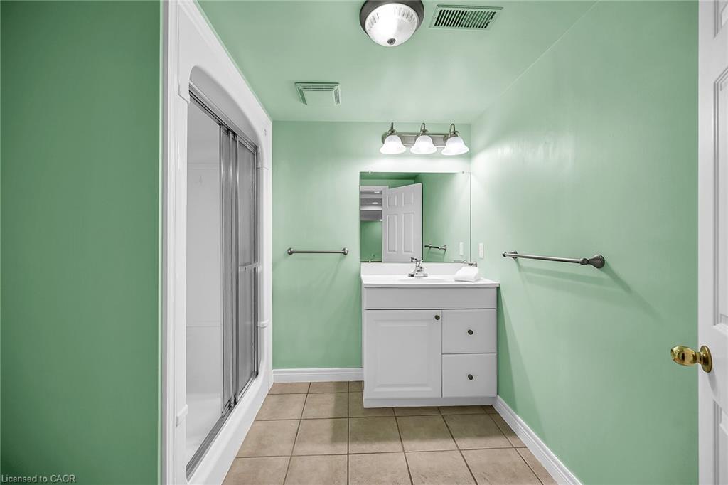 46 Northernbreeze Street Property Photo 36