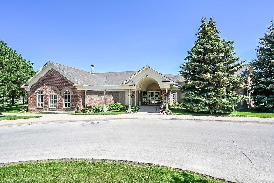 46 Northernbreeze Street Property Photo 47