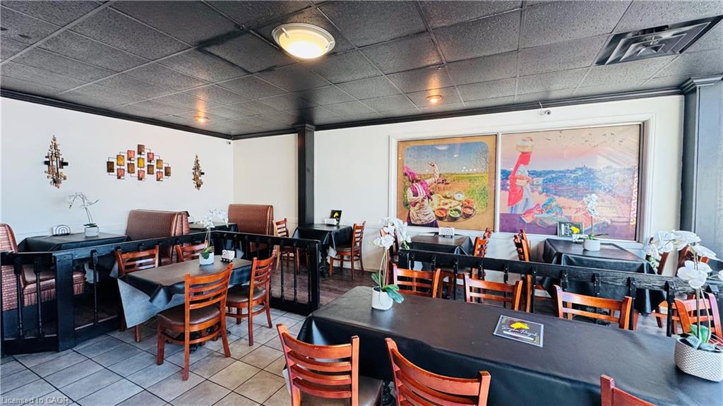 1-780 Dundas Street Property Photo 7