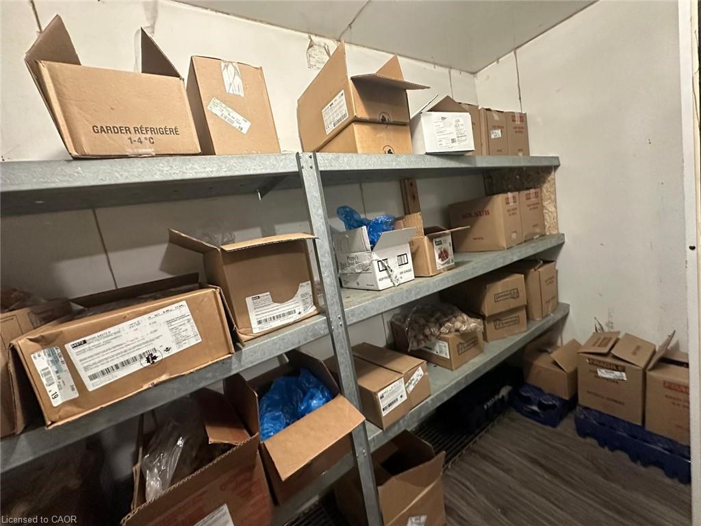 1-478 King Street E Property Photo 12