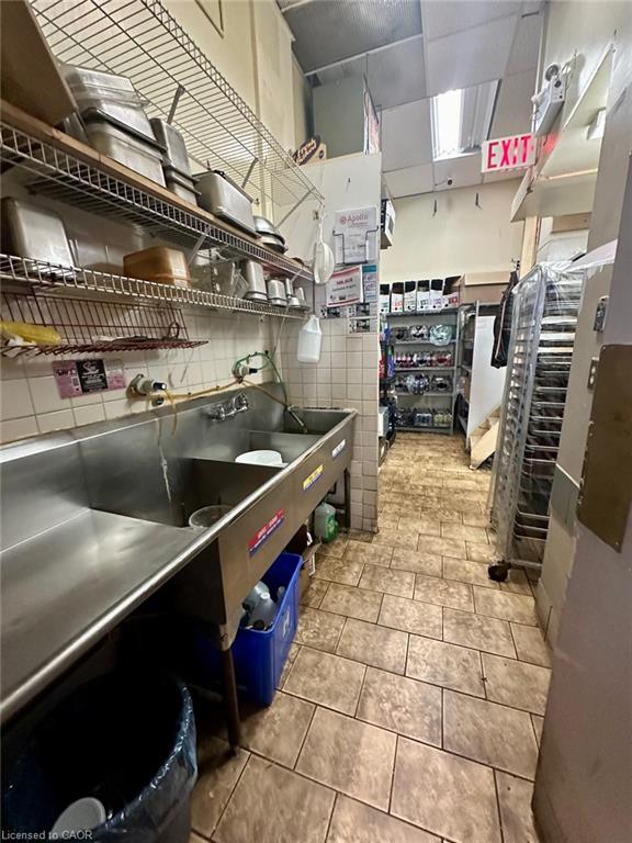 1-478 King Street E Property Photo 13