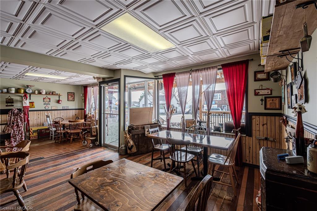 4 Albert Street Property Photo 6