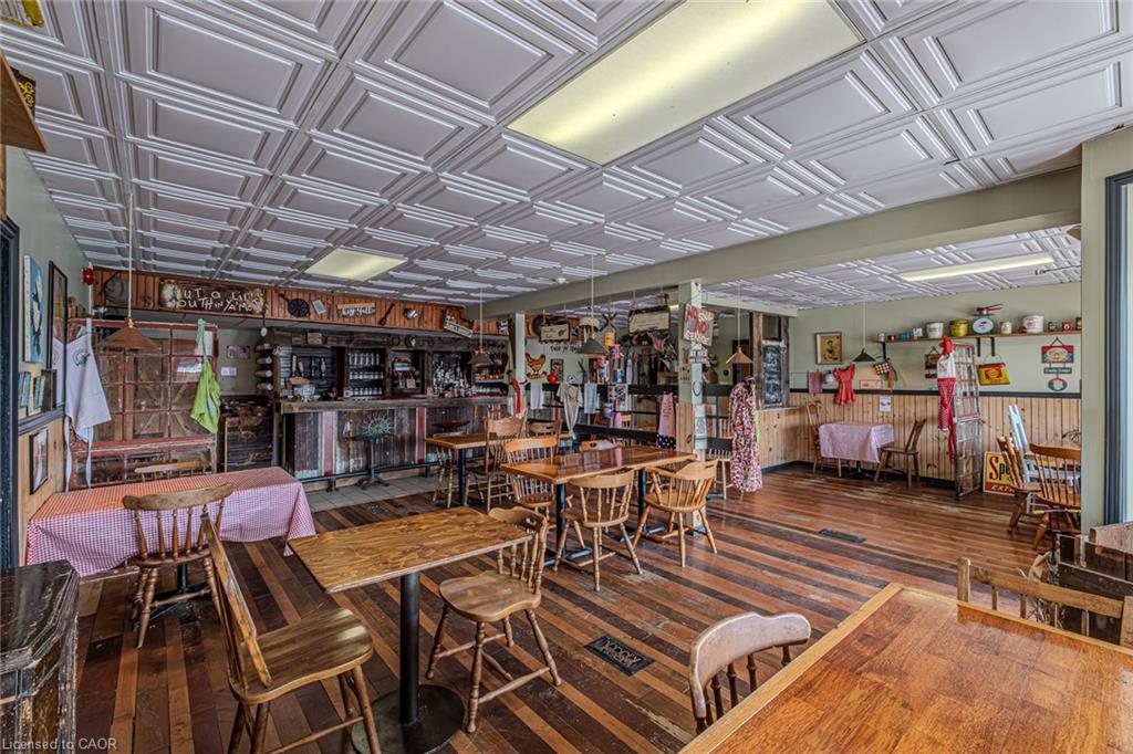 4 Albert Street Property Photo 7