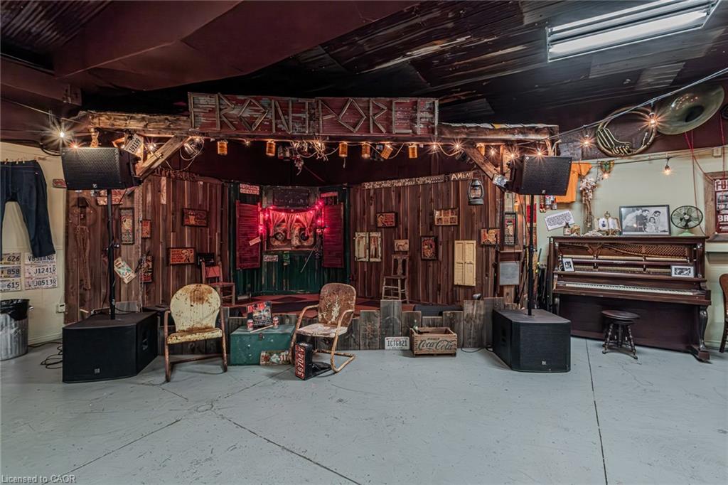 4 Albert Street Property Photo 18